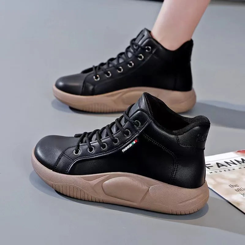 Emist™- Stylish Women's Orthopedic Sneakers 2024